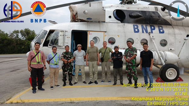 Perkuat Satgas Karhutla Darat, BNPB Kembali Kirim 2 Helikopter ke Riau